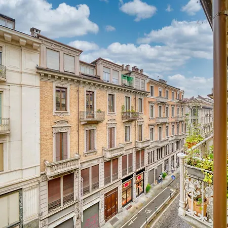 아파트 Residenza Bertola 23 *
